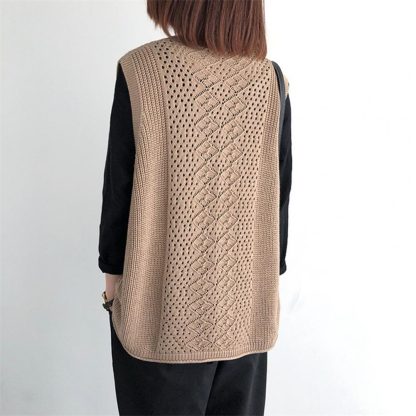 Stylish V-Neck Winter Sweater - Image 3
