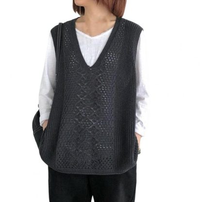 Stylish V-Neck Winter Sweater - Image 5