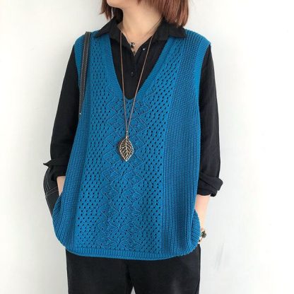 Beautiful Knitted V-Neck Vest - Image 5