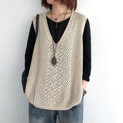 Beautiful Knitted V-Neck Vest - Image 7