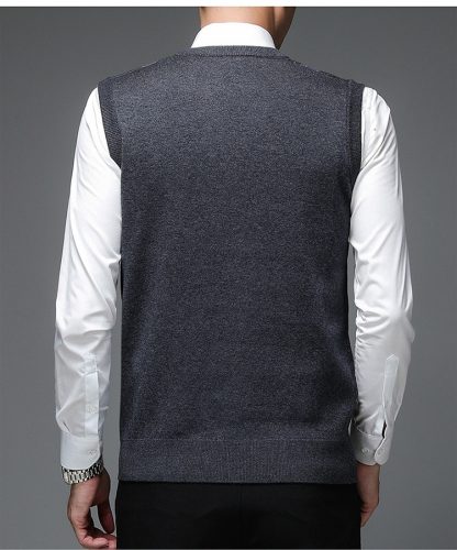 Trendy Argyle Sleeveless Vest - Image 9