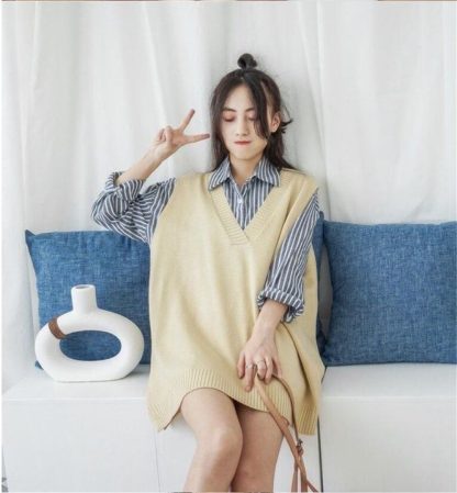 Oversize Solid Knit Sweater - Image 7