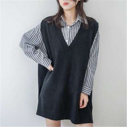 Oversize Solid Knit Sweater - Image 10
