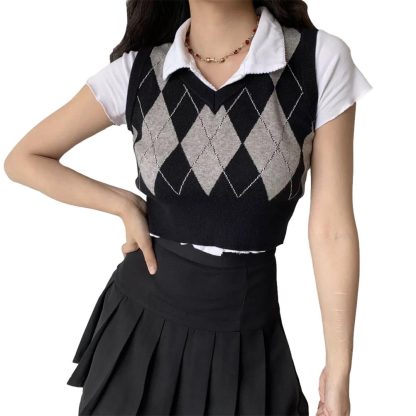 Knitted V-Neck Plaid Sweater - Image 3