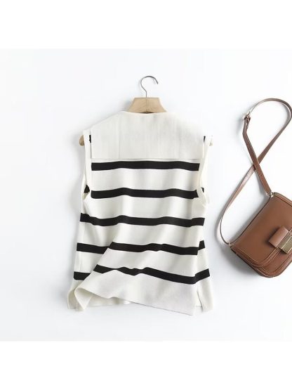 Lapel Collar Knitted Vest - Image 4