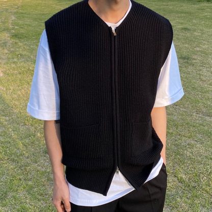 Chic Sleeveless Sweater - Image 4