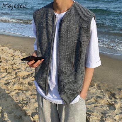 Chic Sleeveless Sweater - Image 6