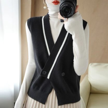 Beautiful V-neck Vest - Image 3