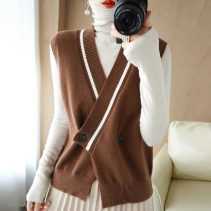 Beautiful V-neck Vest - Image 2