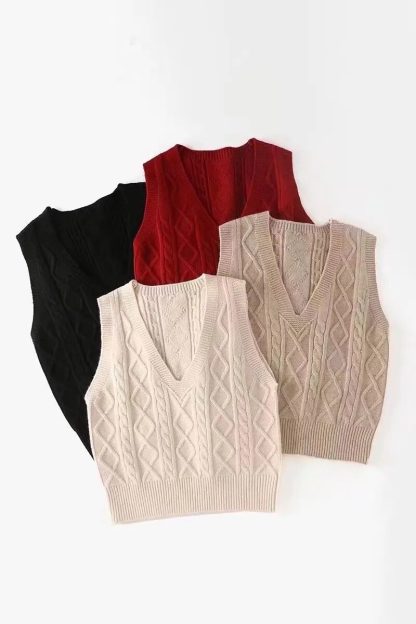 Knitted Twist V-Neck Vest - Image 9